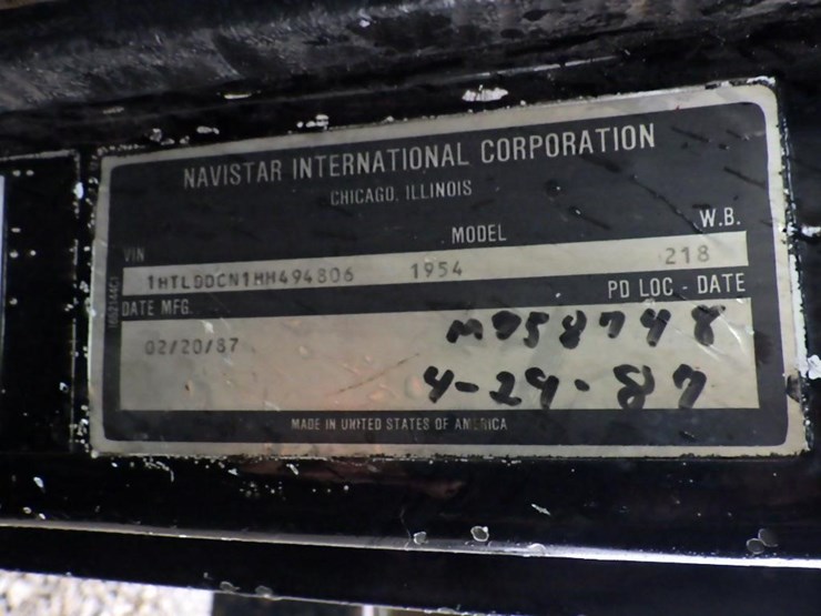 1987-international-1954-17'-s/a-flatbed-truck-image-28