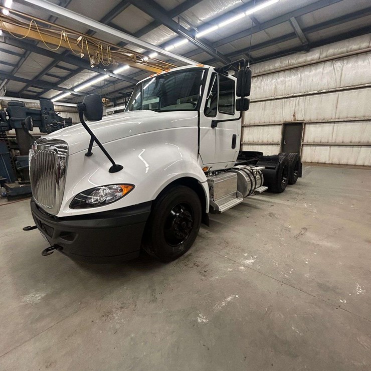 2016 INTERNATIONAL PROSTAR