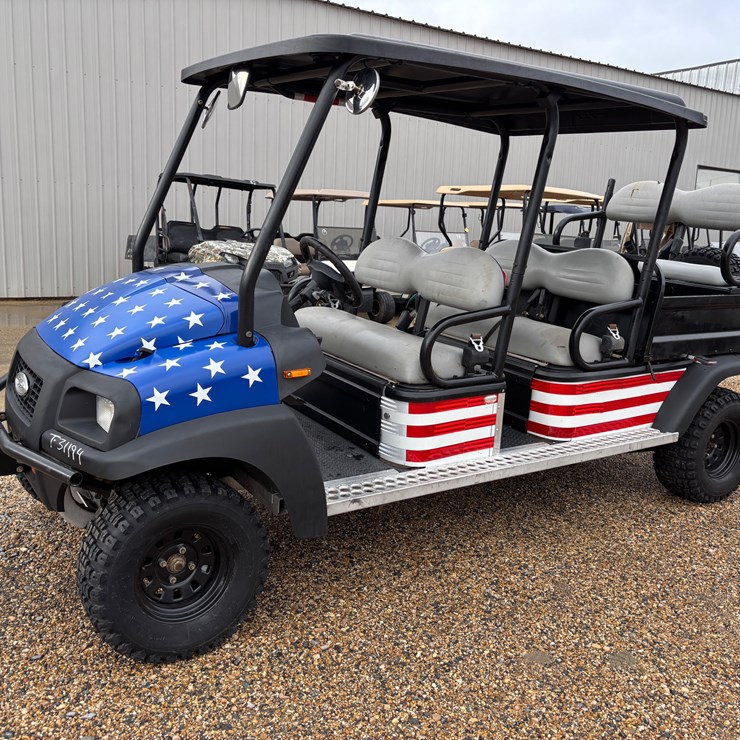 #83 • CLUB CAR | NO TITLE