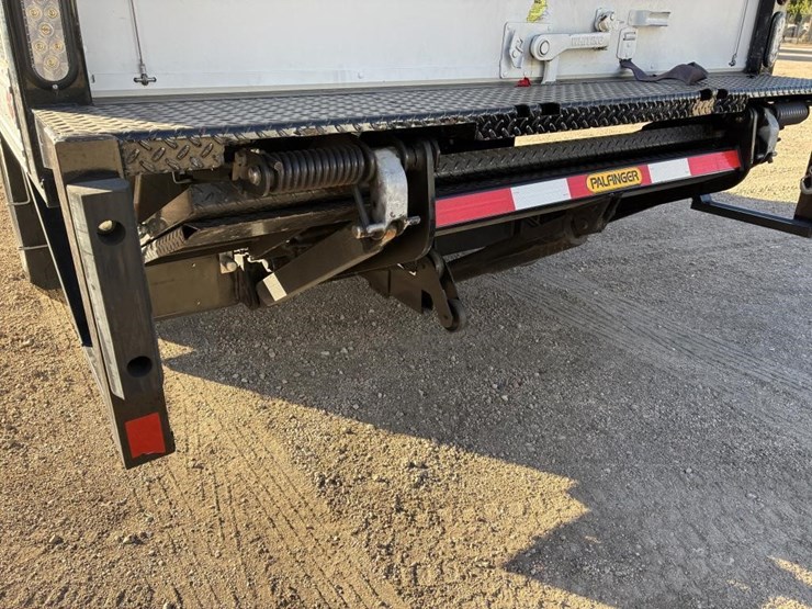 ford-f450-xl-image-5