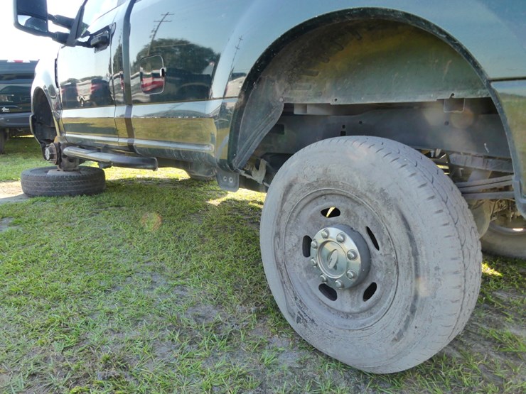 2017-ford-f250-xl-image-7