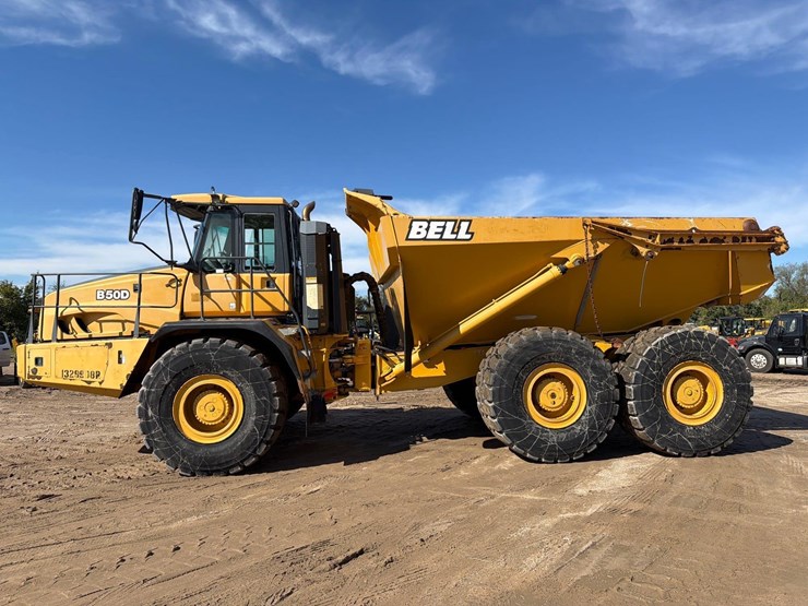 2016-bell-b50d-image-1