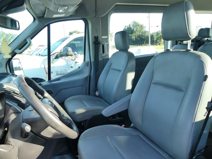 2018-ford-transit-image-11
