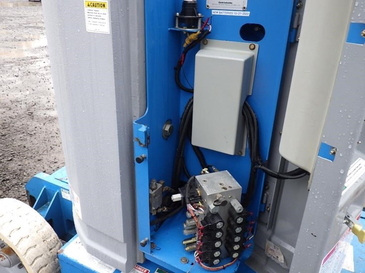 1997-genie-z30-n-articulating-boom-lift-image-9