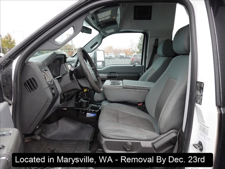 2012-ford-f550-image-11