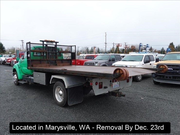 2013-ford-f650-image-18