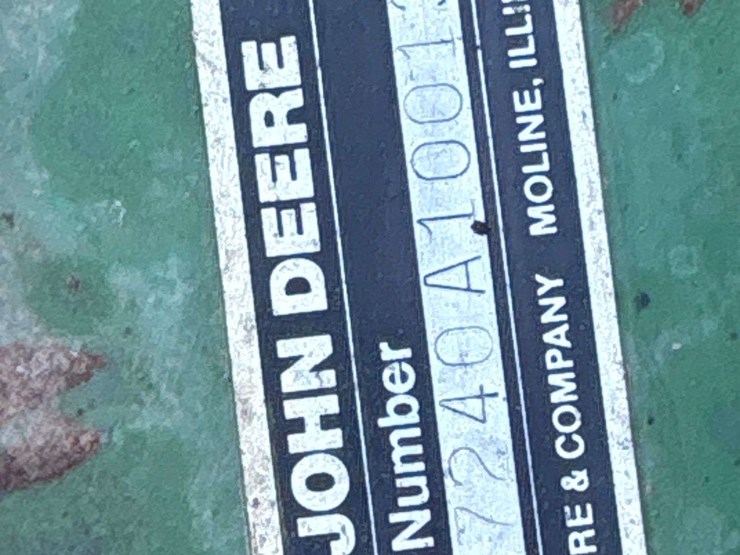 john-deere-7240-image-29