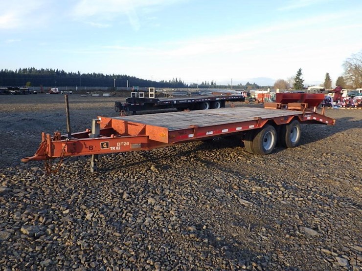 charles-machine-works-23'-t/a-dove-tail-trailer-image-1