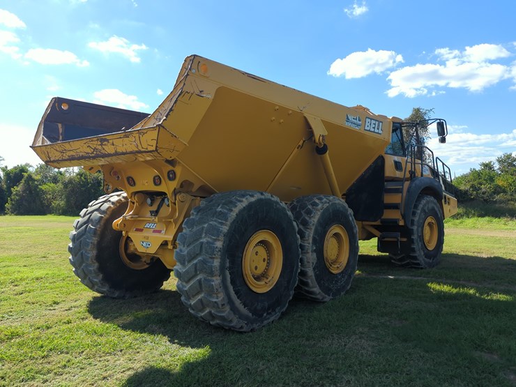 2022-bell-b45e-image-4