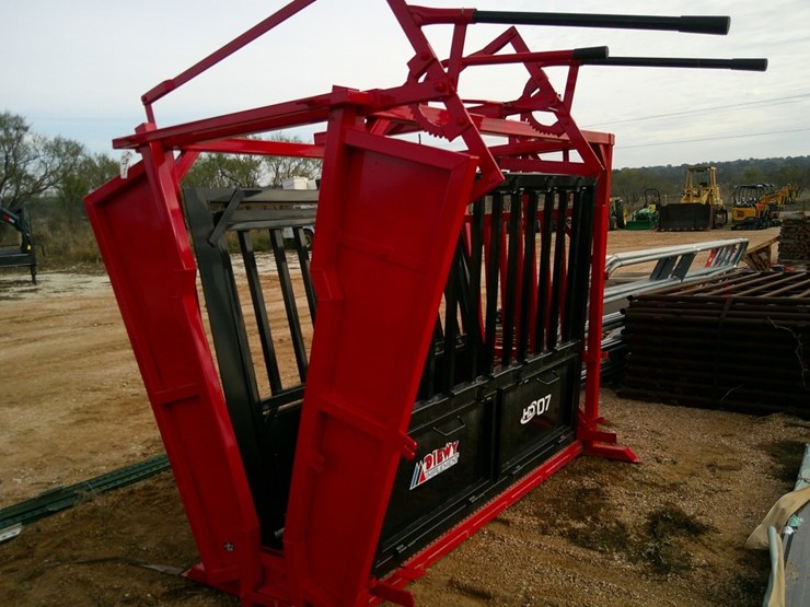 diewy-implement-hd07-squeeze-chute-image-2