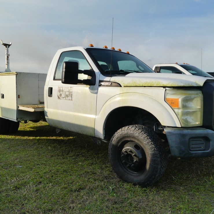2016 FORD F350 XL