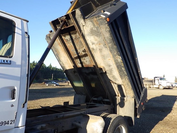 1997-ford-l8513-image-7