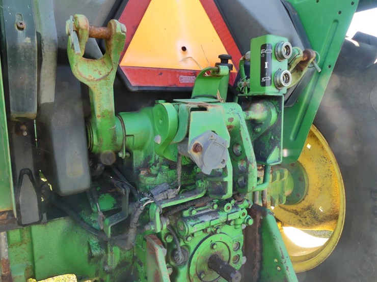 john-deere-5075e-image-6