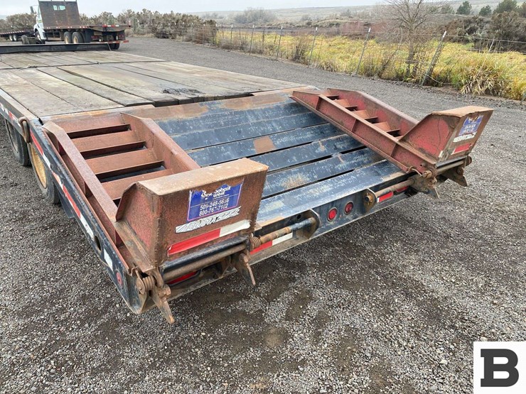 2002-towmaster-t-20-image-21