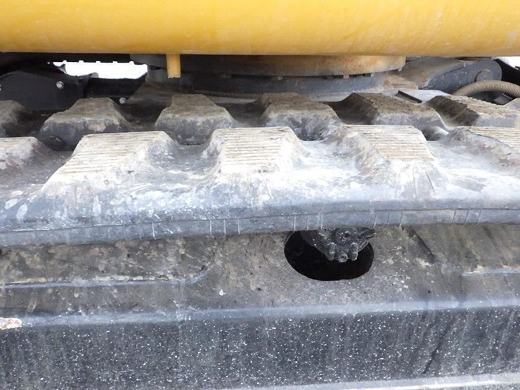 caterpillar-305.5e2-image-39