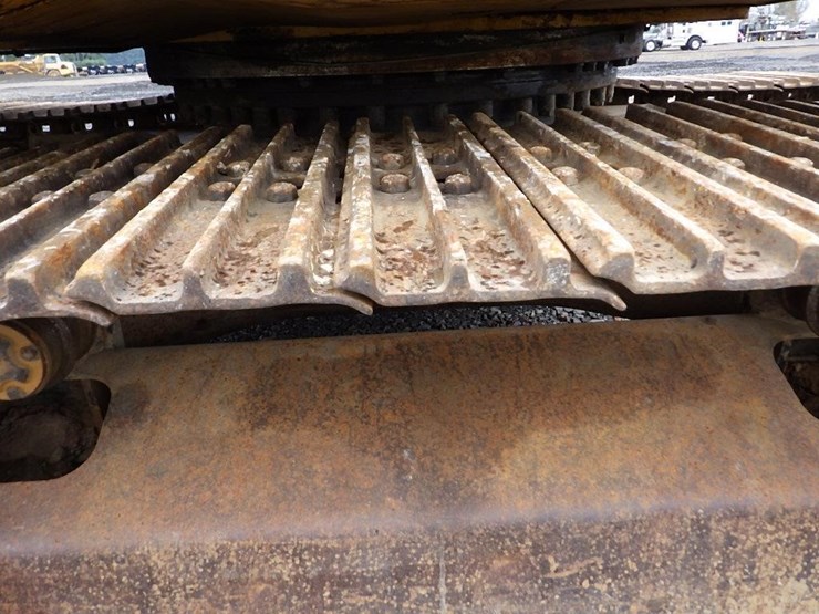 caterpillar-320c-image-44