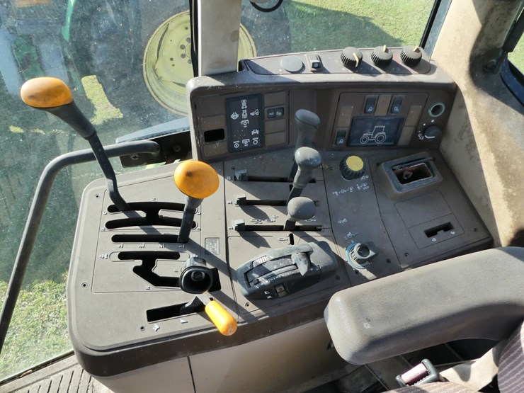 john-deere-6410-image-12