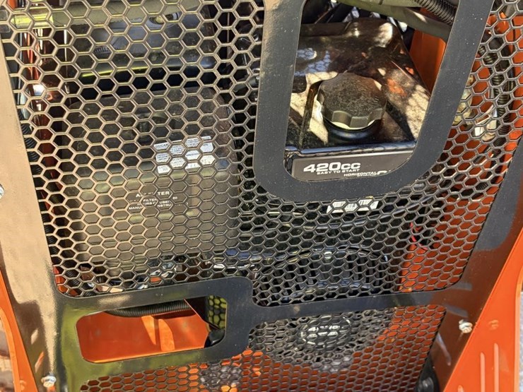 2025-sdlool-sl36c-skid-steer-image-9