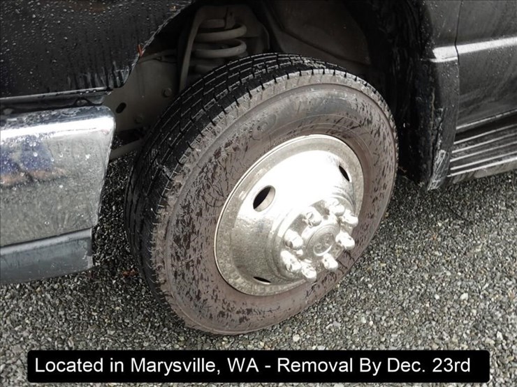 2014-ford-e550-image-18