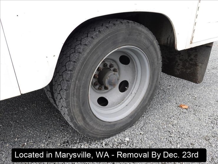 1999-gmc-3500-image-12