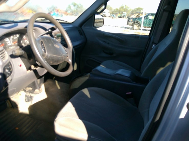 ford-expedition-image-2