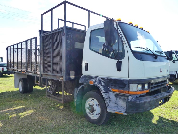 2003-mitsubishi-fuso-fh-image-2