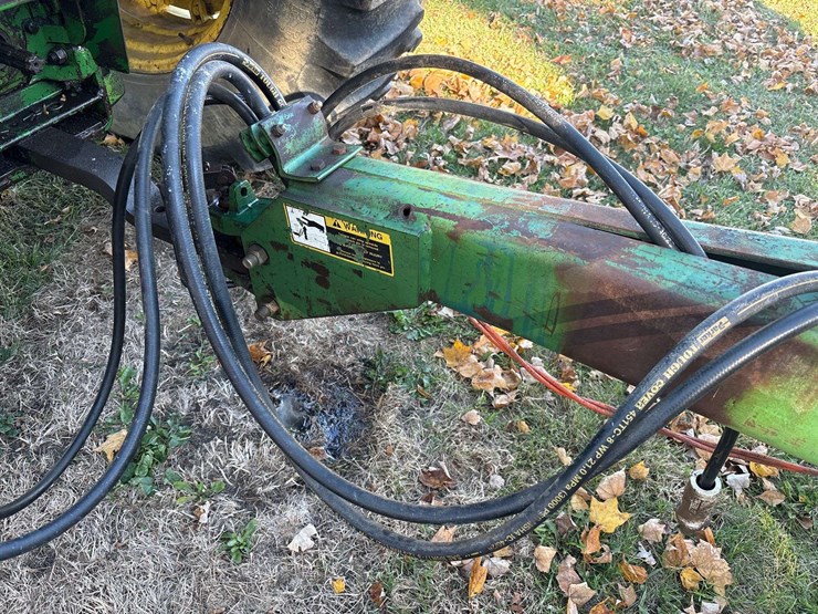 john-deere-7240-image-28