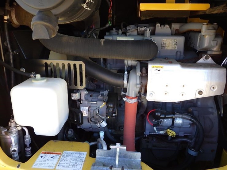 kobelco-sk85cs-3e-image-24