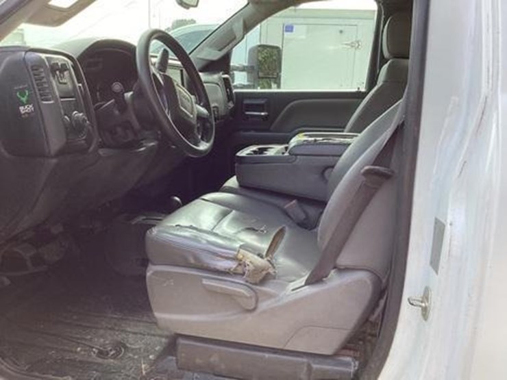 2019-gmc-3500hd-image-6