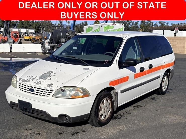 2003-ford-windstar-image-1