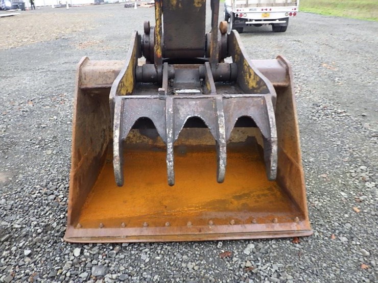 caterpillar-320c-image-11