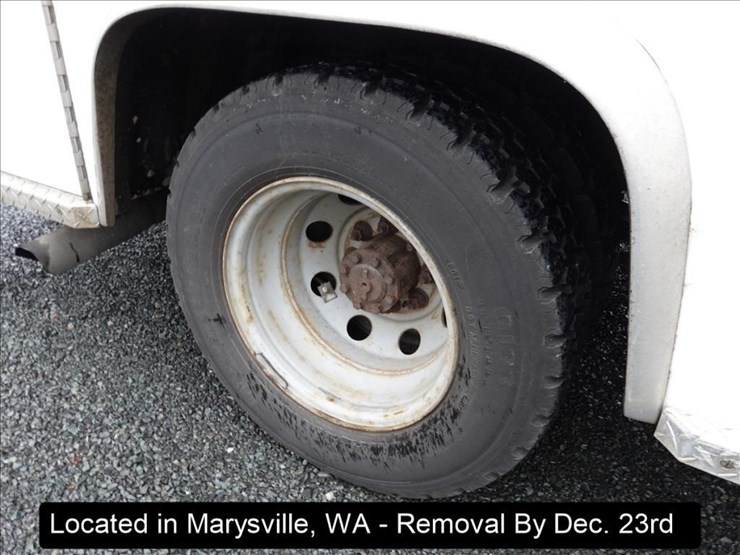 1992-ford-e350-image-17