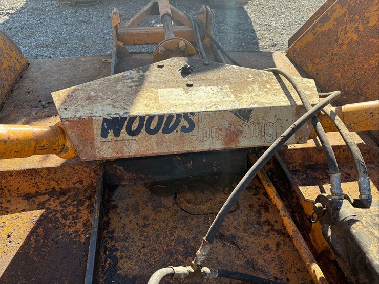 15'-woods-d315-batwing-rotary-mower-image-5