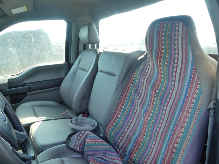 2020-ford-f150-xl-image-8