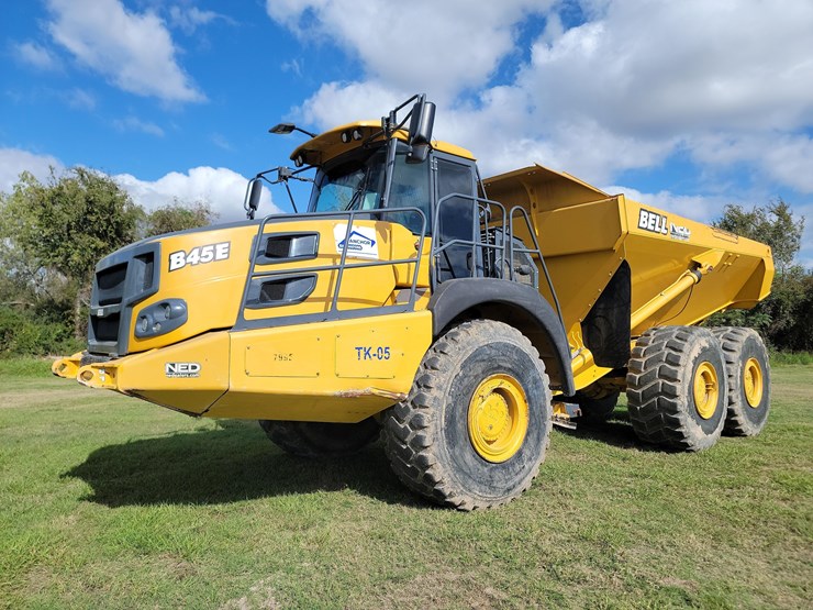 2022-bell-b45e-image-2