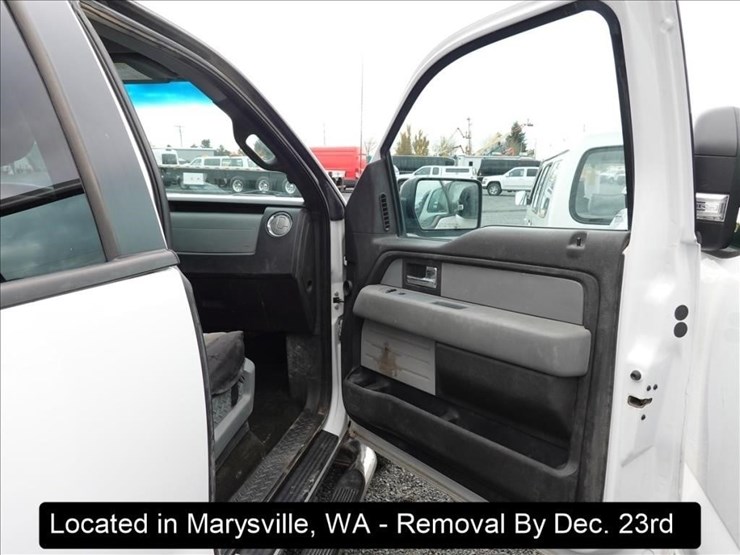 2012-ford-f150-xlt-image-2