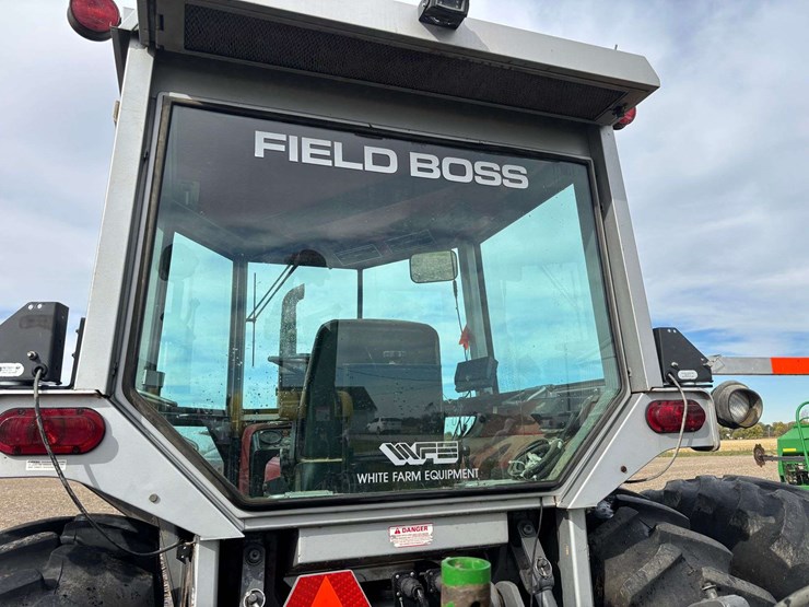 1981-white-2-135-image-5