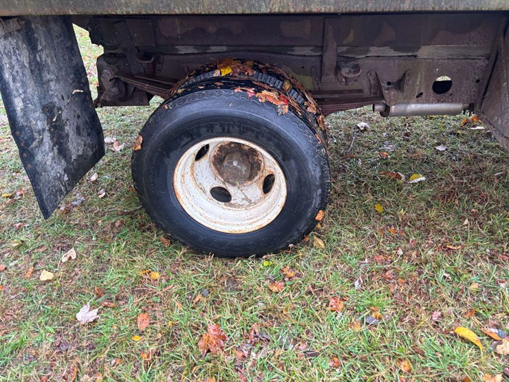 1980-ford-f350-image-8