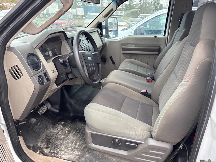 2009-ford-f250-image-5