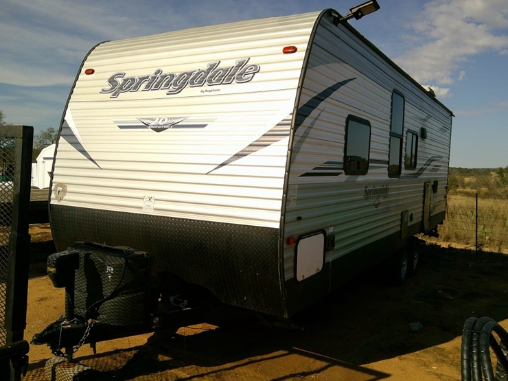 2019-springdale-26ft-trvl-trlr--title-image-1