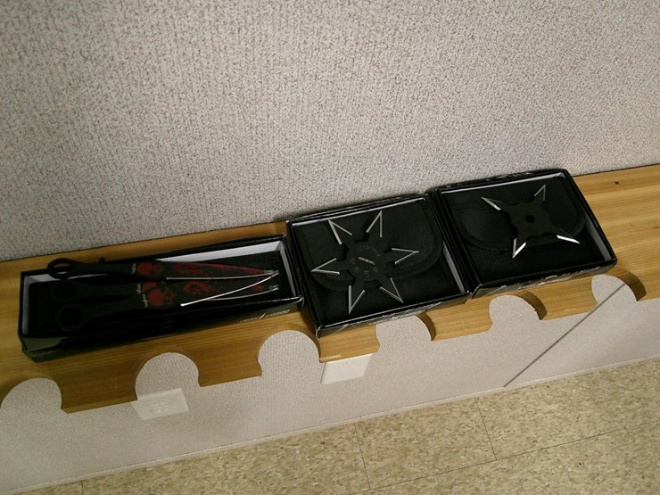 perfect-point-throwing-knives-image-1