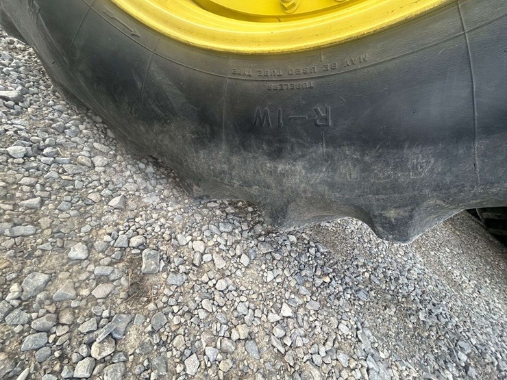 john-deere-8530-image-26