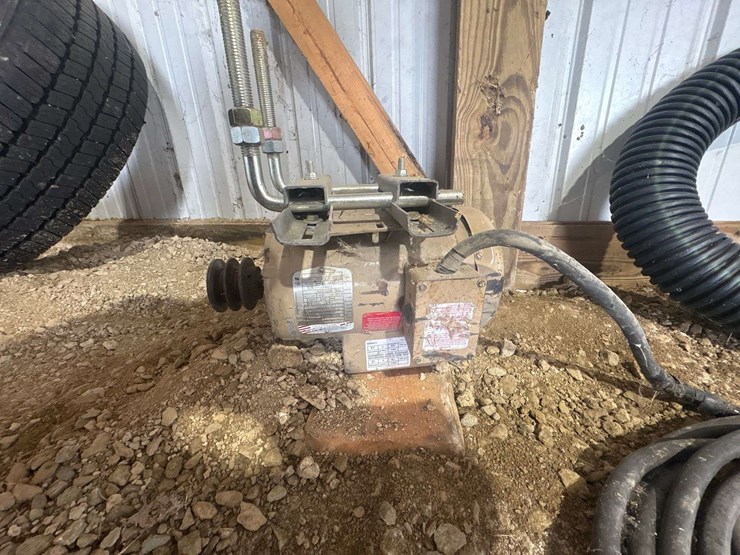 30'-grain-bin-sweep-image-7