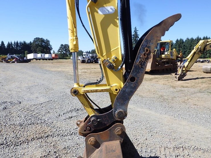 kobelco-sk85cs-3e-image-10