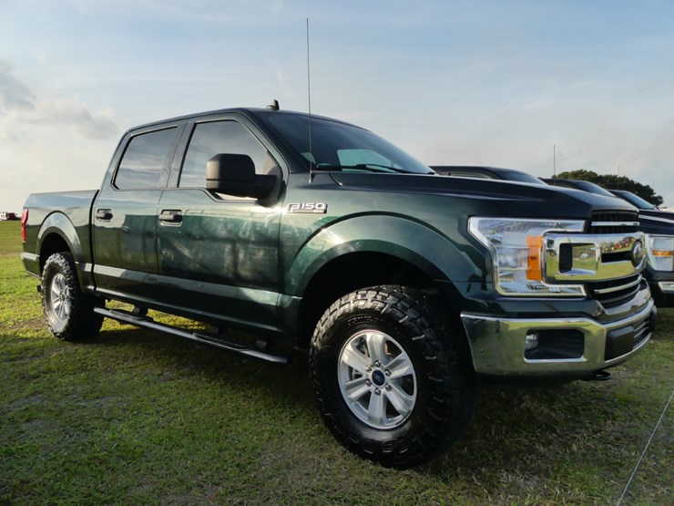 2021-ford-f150-xl-image-1
