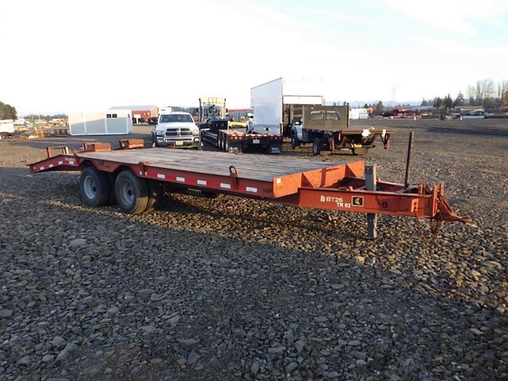 charles-machine-works-23'-t/a-dove-tail-trailer-image-2