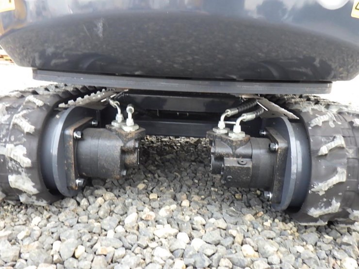 2025-sdlanch-sdle18p-hydraulic-excavator-image-16