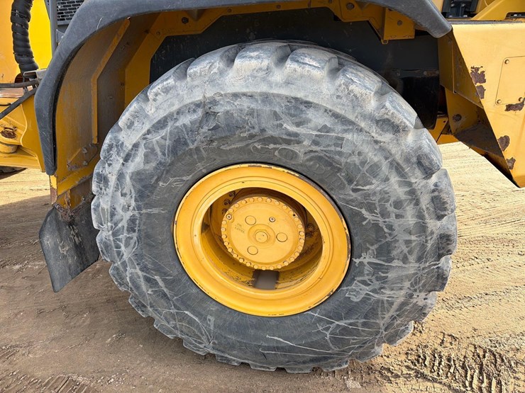 2017-bell-b50d-image-11