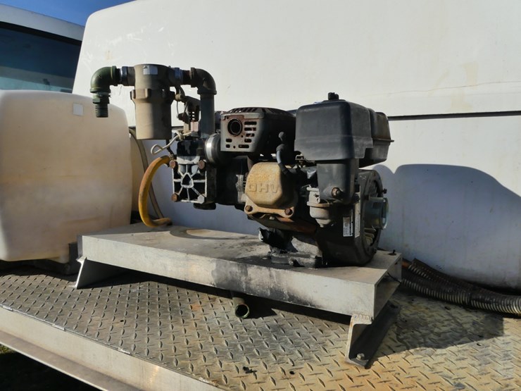 2011-ford-e450-image-8