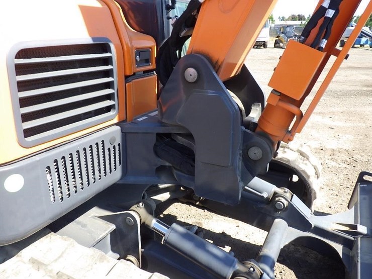 2023-develon-dx85r-3-hydraulic-excavator-image-17